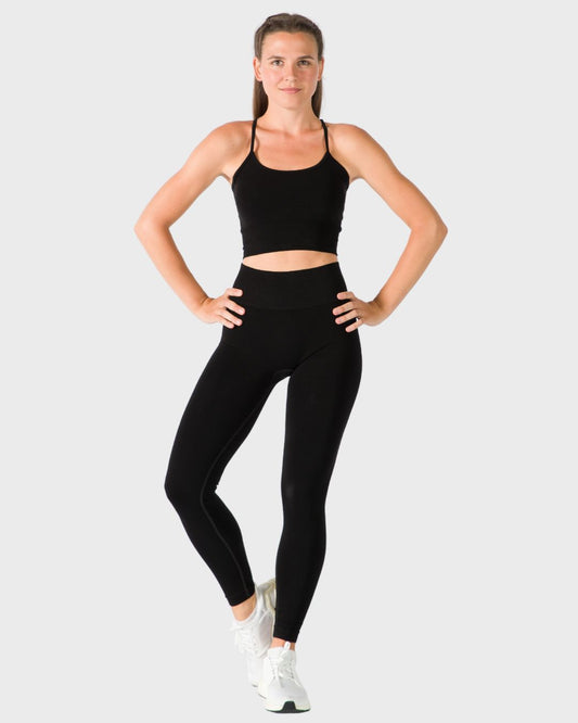 Preishammer! Essential Leggings und Crossbra in Black im Set!